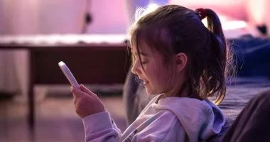 نصف ميزات سلامة الأطفال على وسائل التواصل الاجتماعي تفتقر إلى الفعالية مما يثير القلق لدى الآباء والمربين