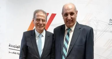 استثمارات تصل إلى مليار جنيه لتحديث شبكة الكهرباء في صعيد مصر لتعزيز الطاقة وتحقيق التنمية المستدامة