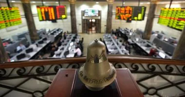 التحول من الاستثمارات التقليدية إلى عالم الأسهم عبر الموبايل كيف يخطط المصريون لتغيير مستقبل أموالهم