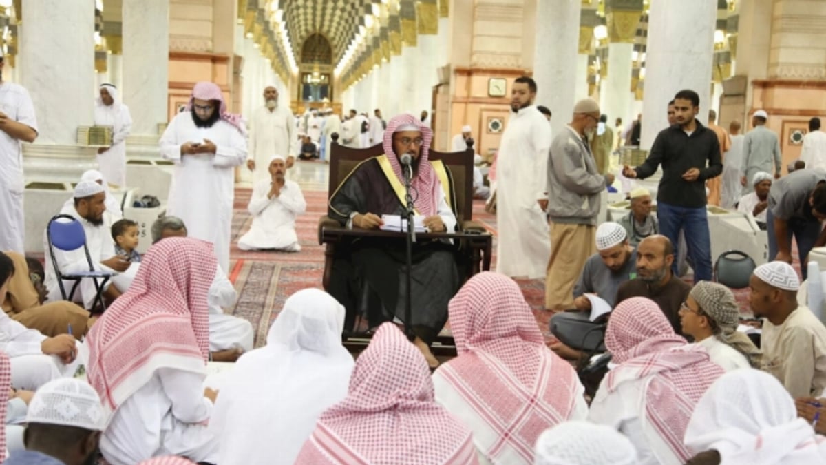 رئاسة الشؤون الدينية تطلق الدورة العلمية الصيفية التأصيلية في المسجد النبوي لتعزيز المعرفة والفكر الإسلامي